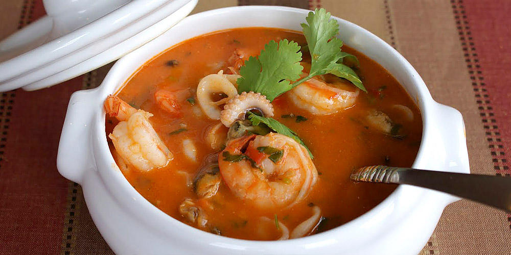 cazuela de mariscos Colombia